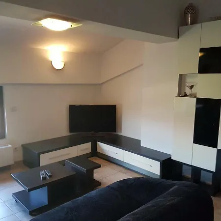 Attic Apartmán Năvodari